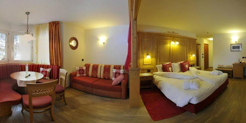 Hotel Alba Wellness & Spa Canazei Esterno foto
