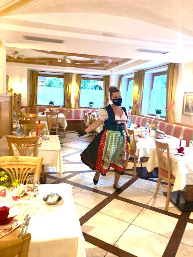 Hotel Alba Wellness & Spa Canazei Esterno foto
